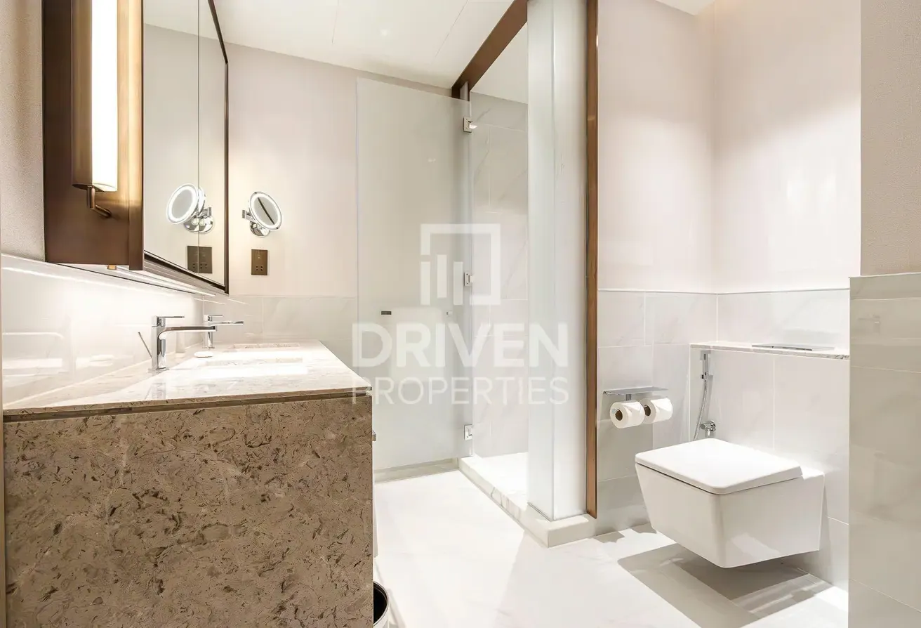 Burj Khalifa and Sea View | Ready to Move in
