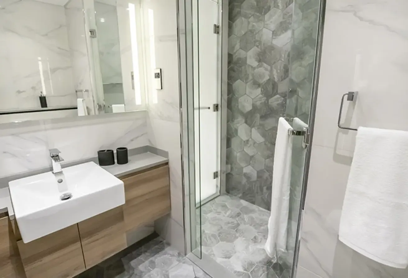 Very close to Downtown walk to Dubai Mall-MAG 318
