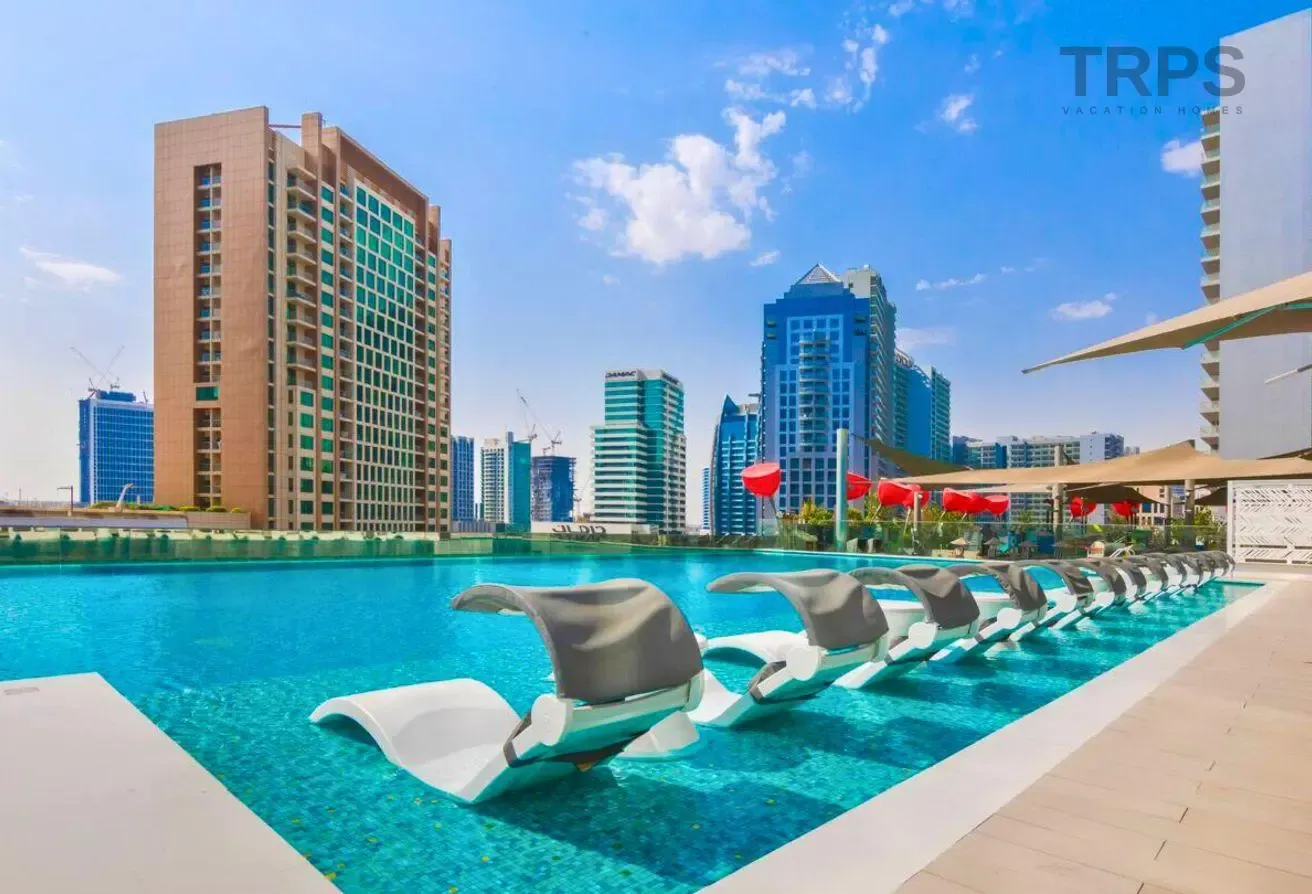 Spacious 1BR plus Maids | Furnished | City View!