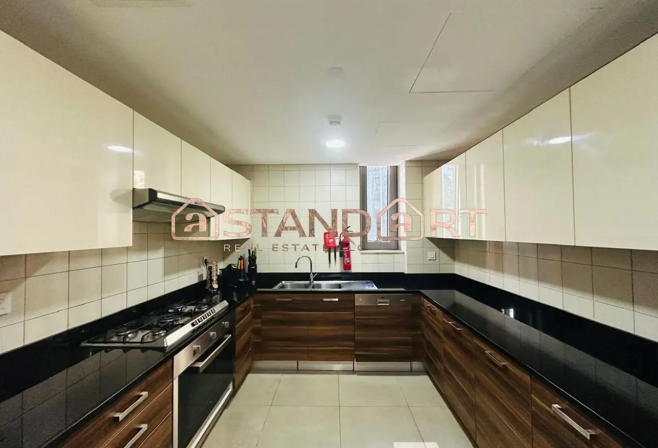 Full Marina View | Spacious 2BR Corner Unit