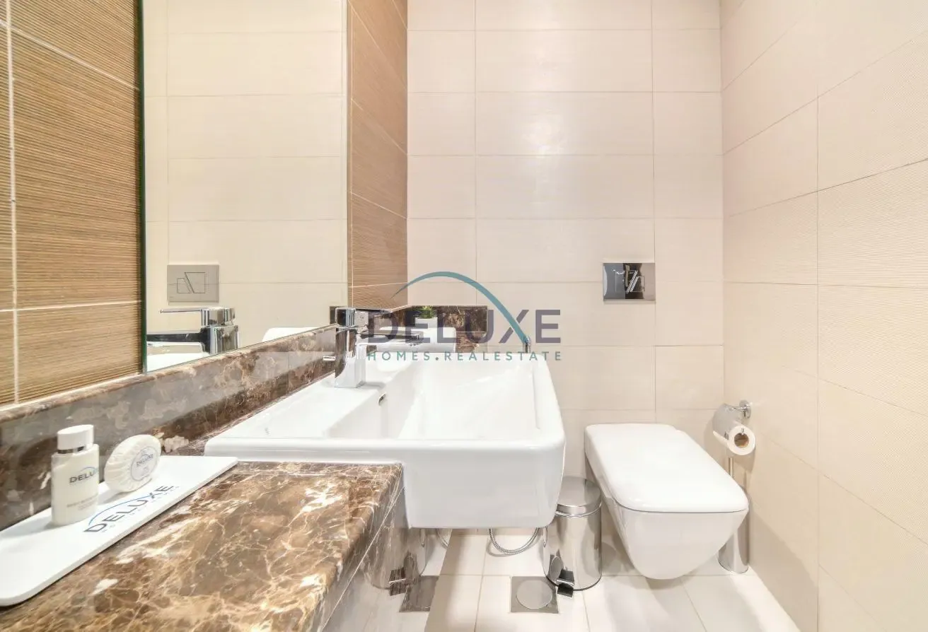 READY TO MOVE IN | MARINA VIEWS | FURNISHED