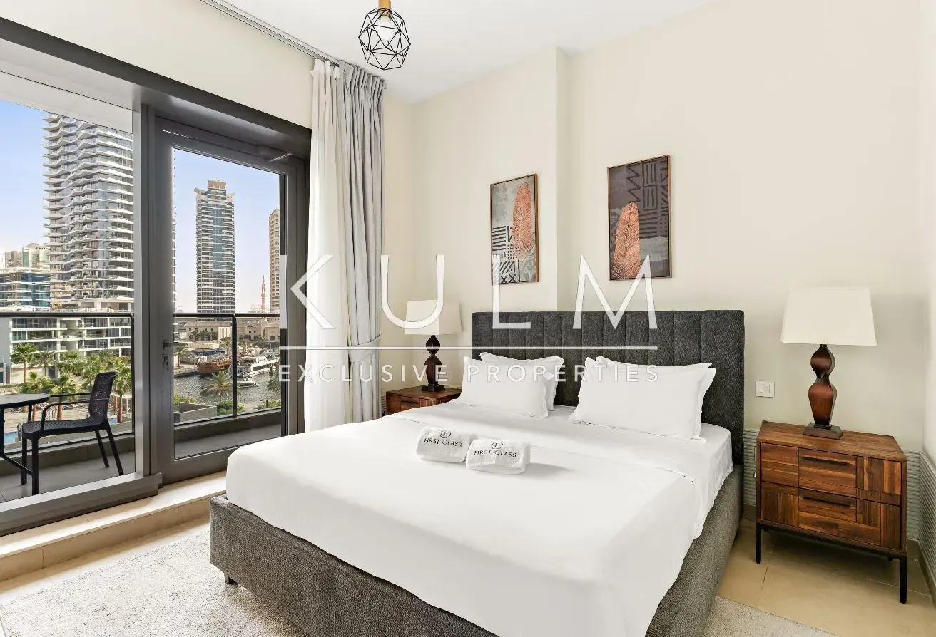 FURNISHED 2BR |STUNNING CANAL VIEW |READY TO MOVE