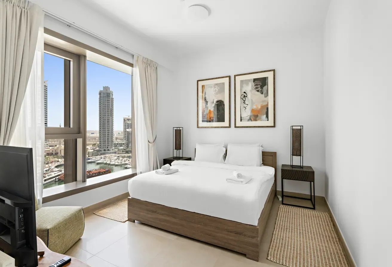 SUMMER DEAL | ALL BILLS INCLUDED | NEAR BEACH