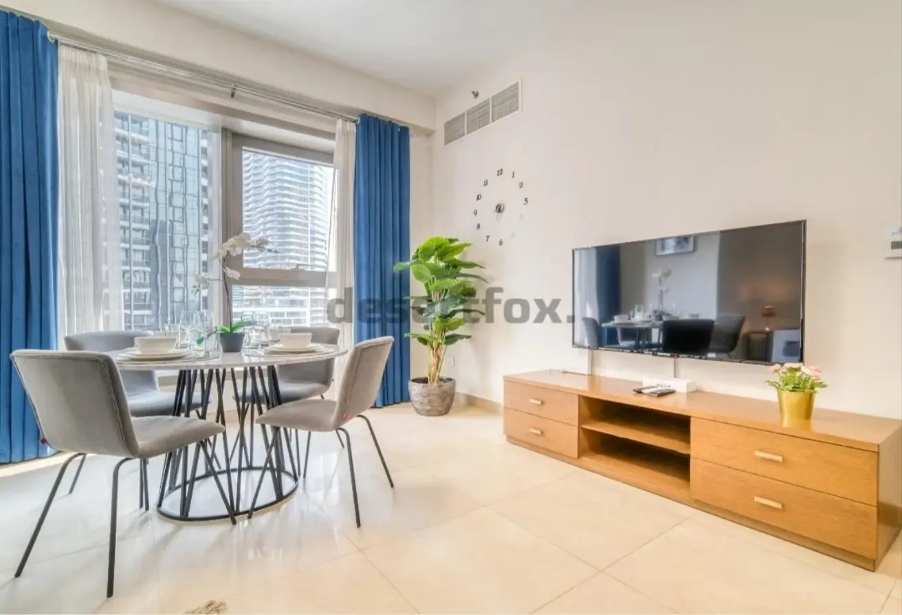 Multiple Cheques | Canal View | Furnished