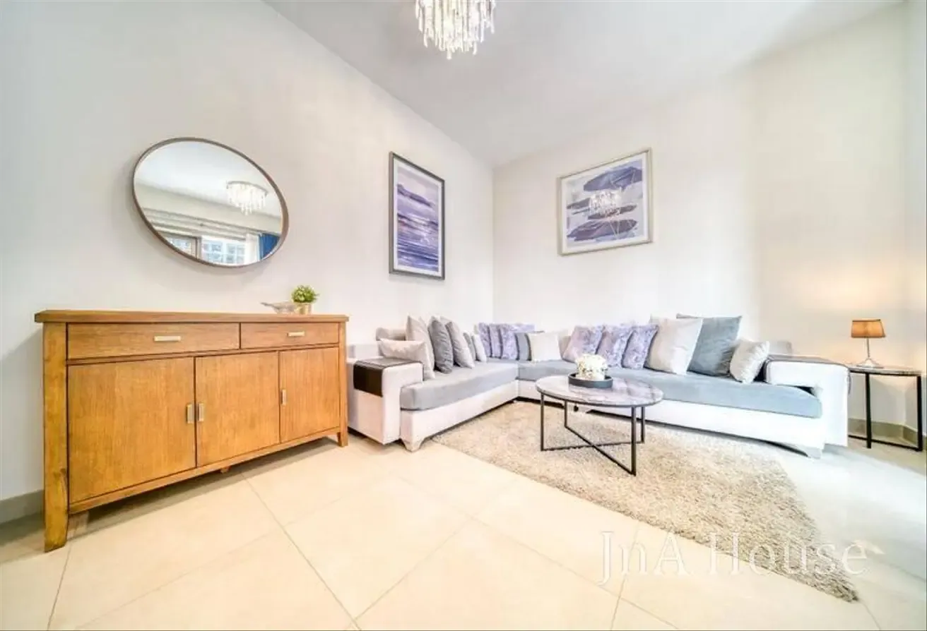 PREMIUM CANAL VIEW I FURNISHED I VACANT