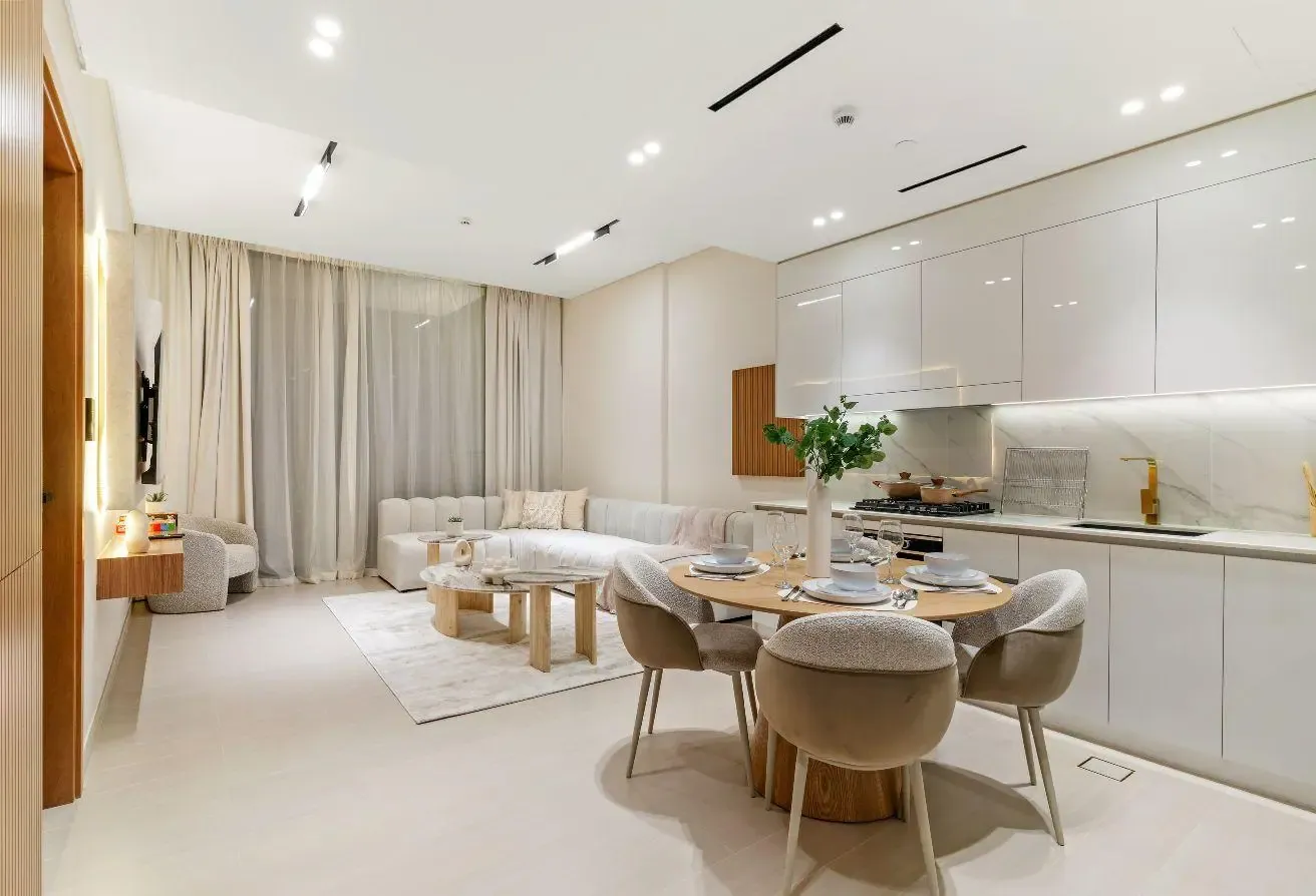 Bright & Elegant Apartment in the Heart of JVC
