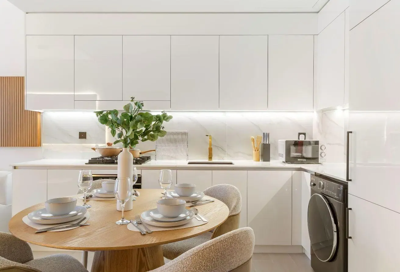 Bright & Elegant Apartment in the Heart of JVC
