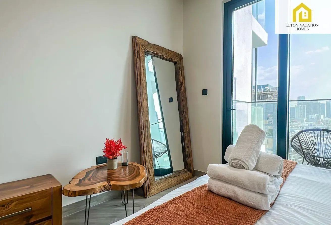 Stylish 1BR in JVC, Near Marina & Downtown