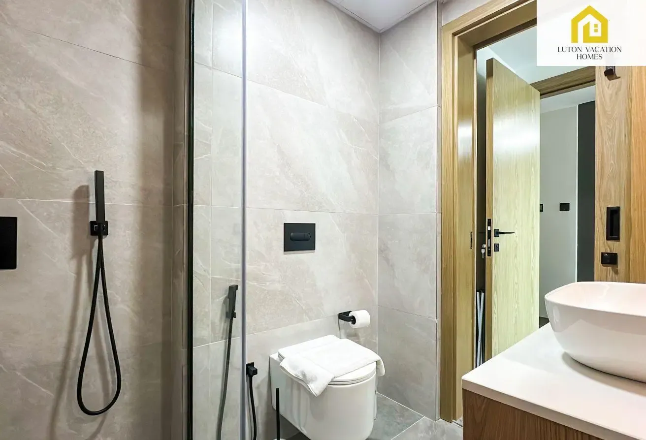 Stylish 1BR in JVC, Near Marina & Downtown