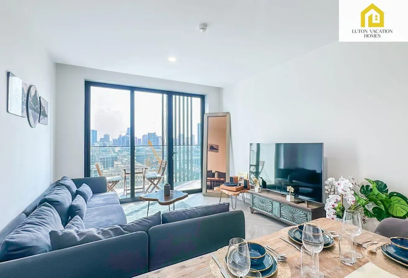 Stylish 1BR in JVC, Near Marina & Downtown
