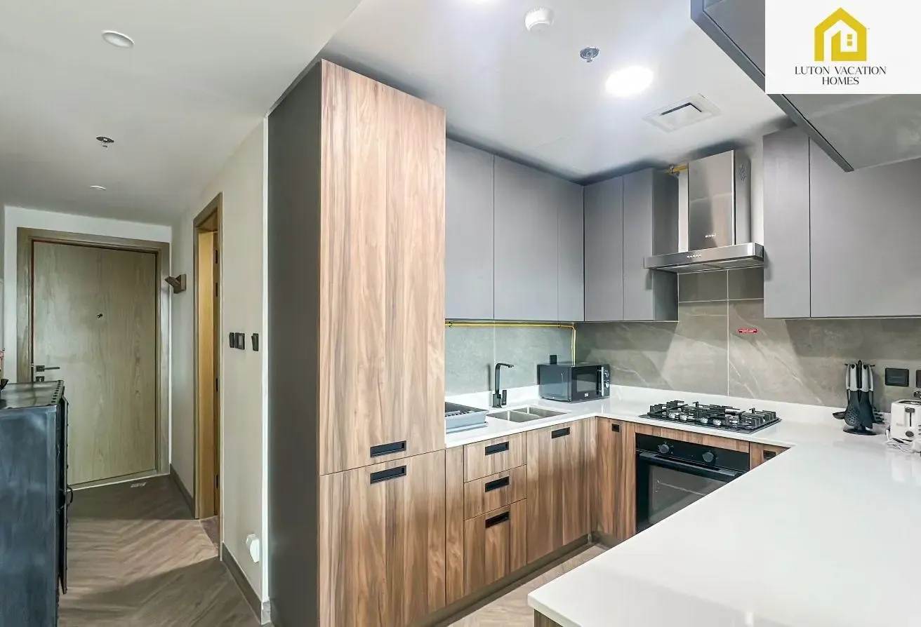 Stylish 1BR in JVC, Near Marina & Downtown