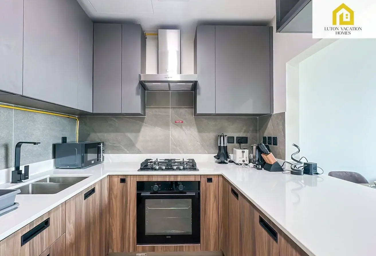 Stylish 1BR in JVC, Near Marina & Downtown