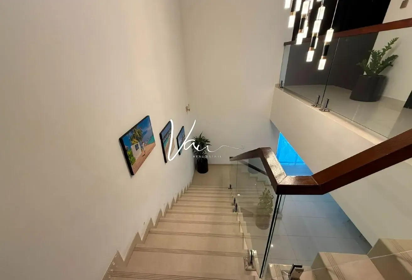 Exclusive Villa | Private Pool | Upgraded 3+Maids