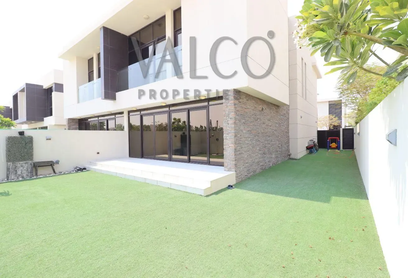 Fully Furnished | Near Pool | Vacant
