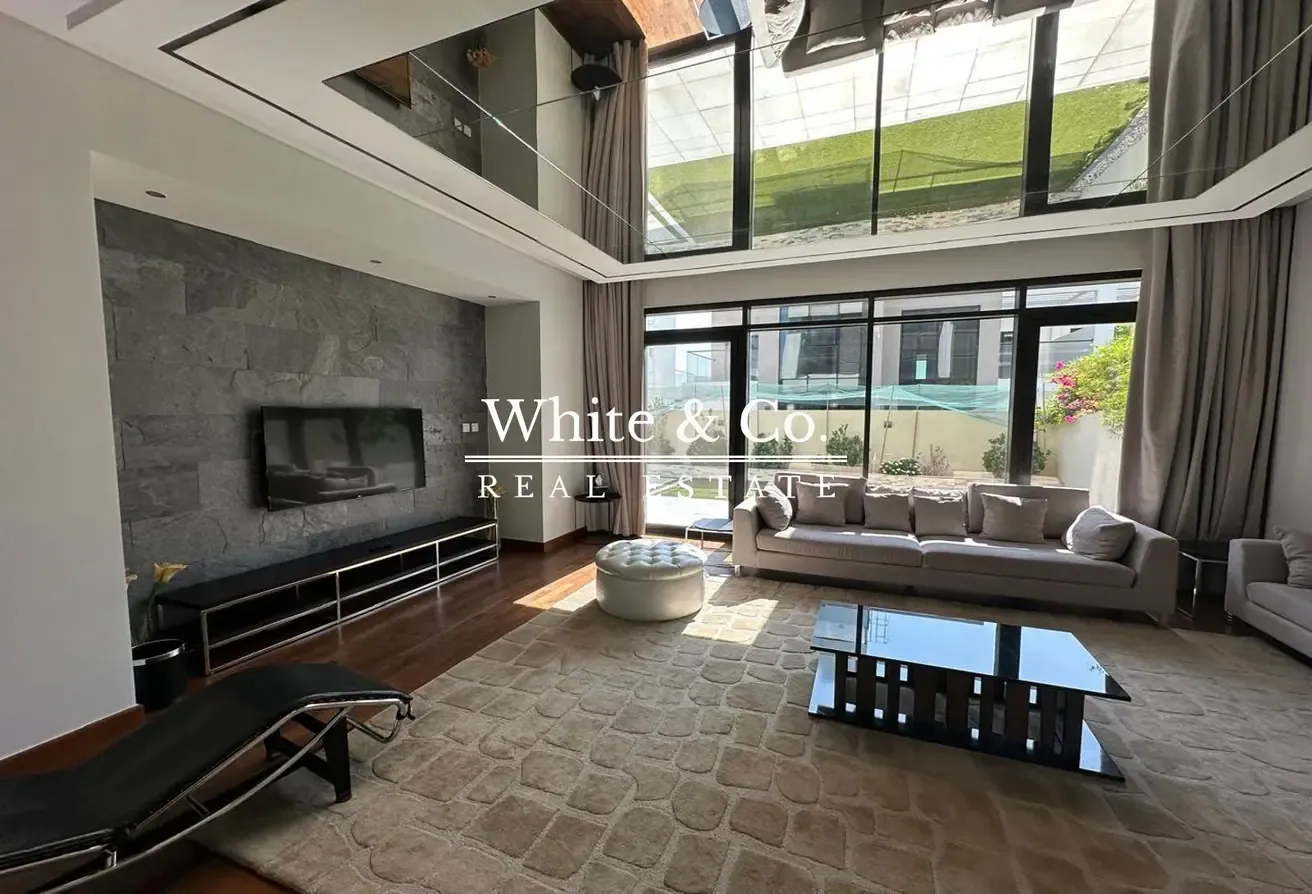 Modern Finish | Maid Room | Aug Available