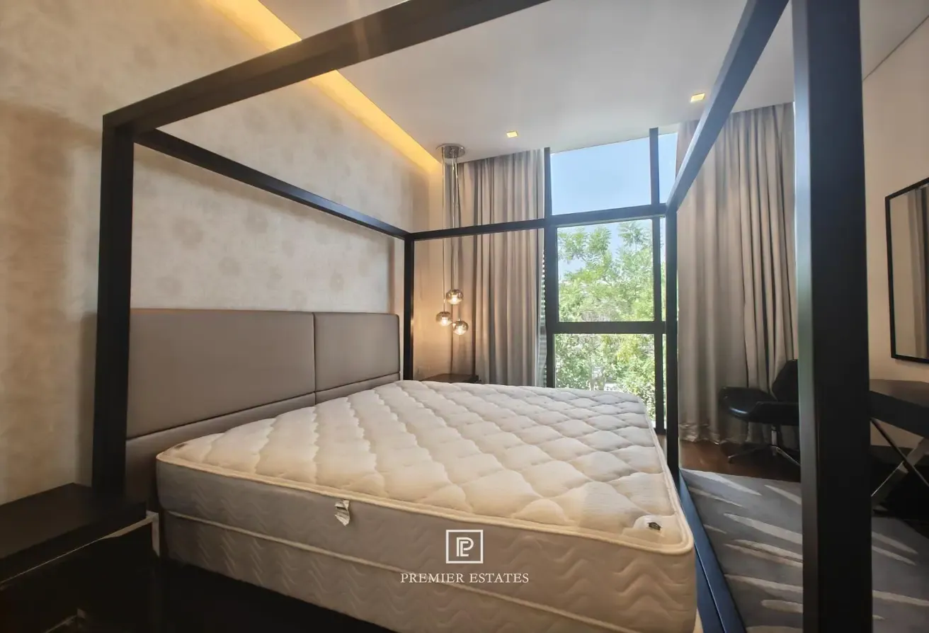 Paramount Furnished | 3BR + Study | Vacant soon