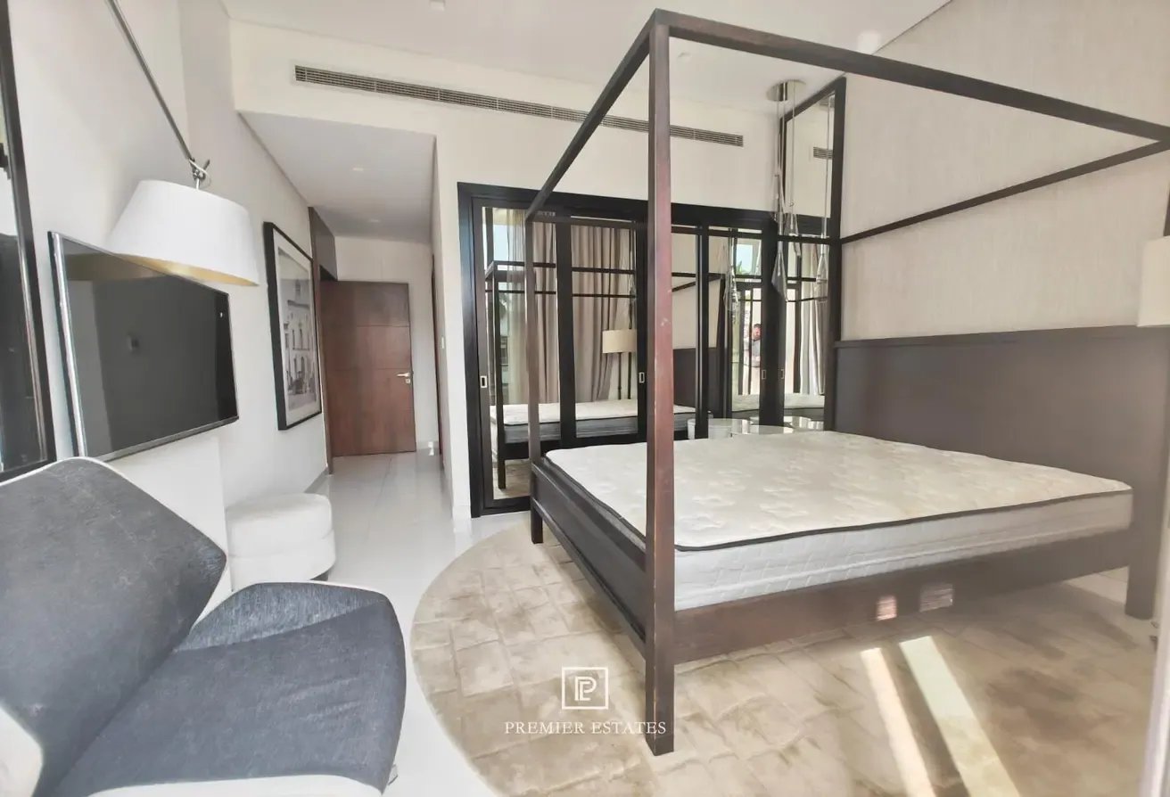 Paramount Furnished | 3BR + Study | Vacant soon