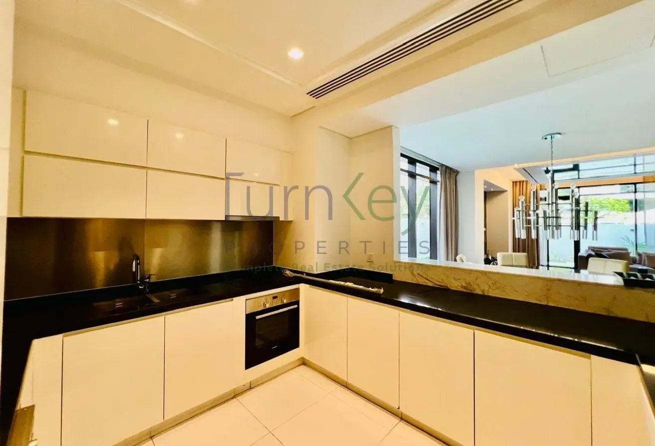 Paramount Furnished | 3BR + Study | Ready to Move