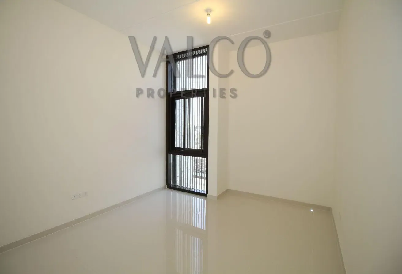 Single Row | Vacant | Type THL