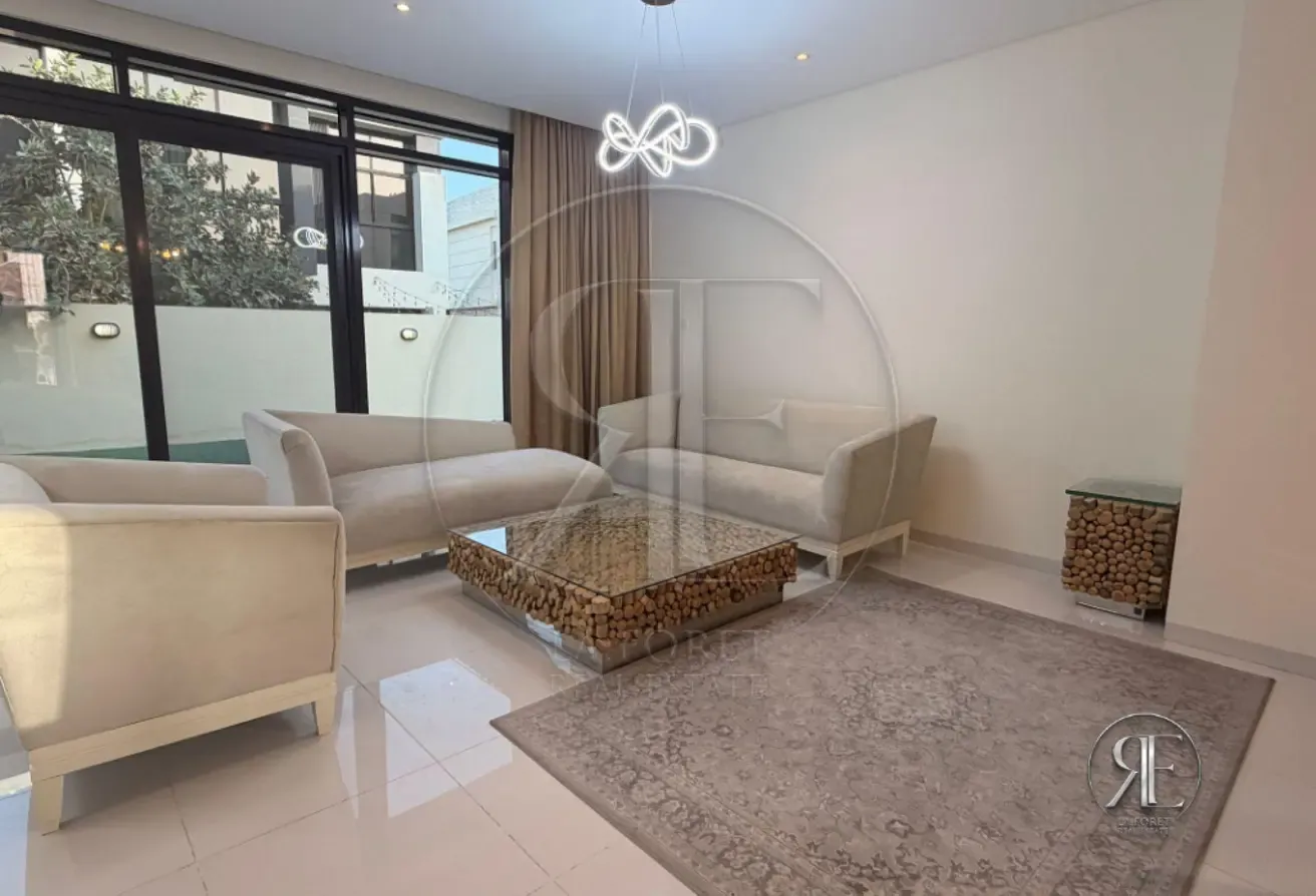 Luxury 3BR | Spacious Layout | FLORA VILLA