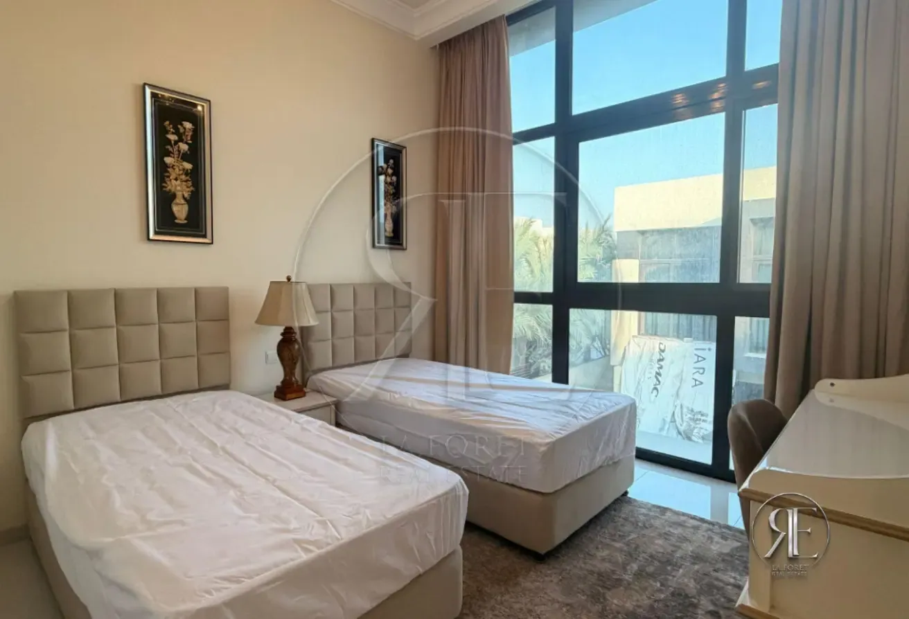 Luxury 3BR | Spacious Layout | FLORA VILLA