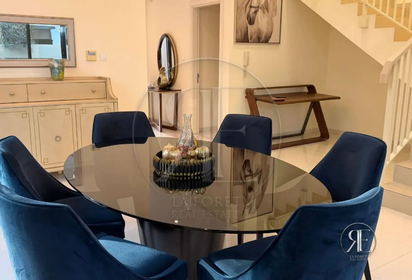 Luxury 3BR | Spacious Layout | FLORA VILLA