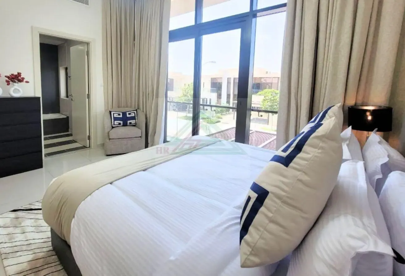 FURNISHED TOWNHOUSE| NO COMMISSION| RICHMOND