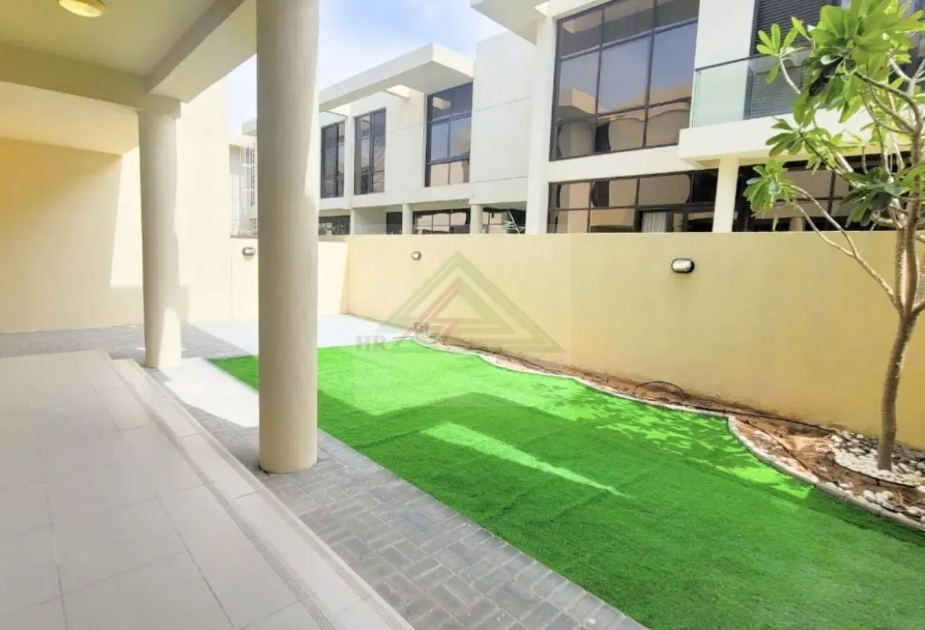 FURNISHED TOWNHOUSE| NO COMMISSION| RICHMOND
