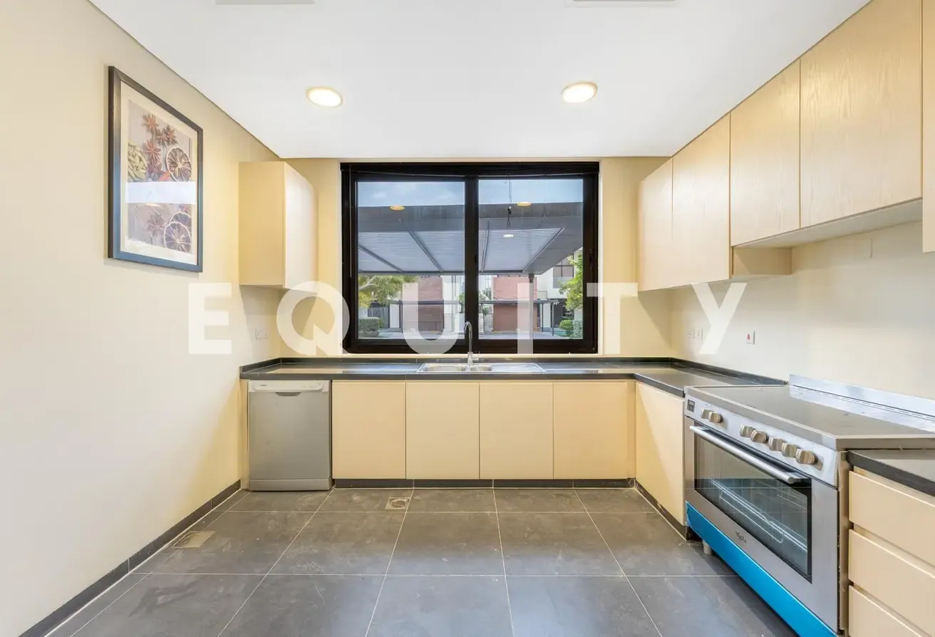 Vacant Now | Fully Furnished | Spacious Layout