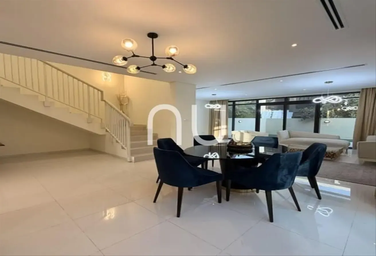 Fantastic Furnished| 3 BrVilla Flora |Damac Hills