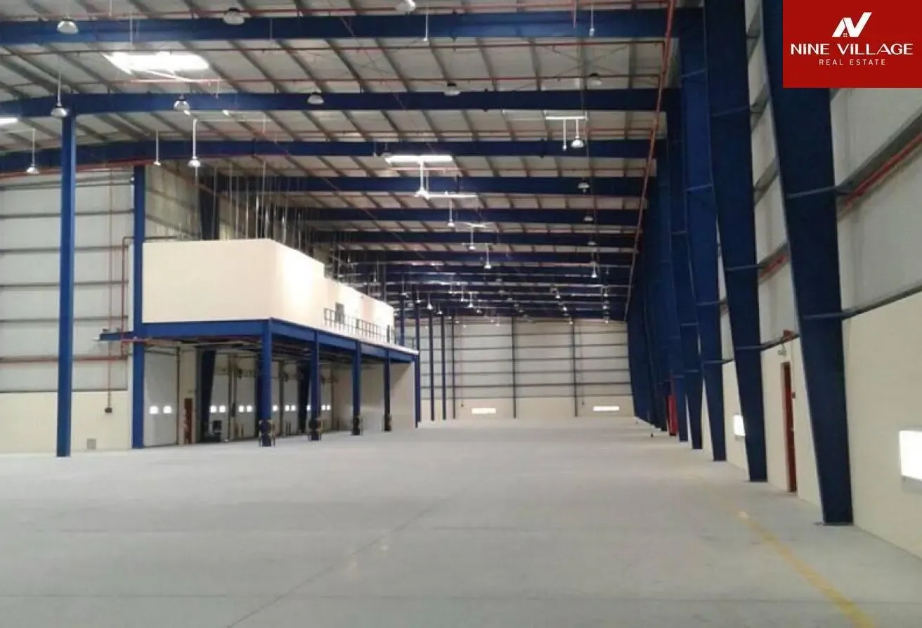 Spacious Warehouse 102,860 sqft | Prime location
