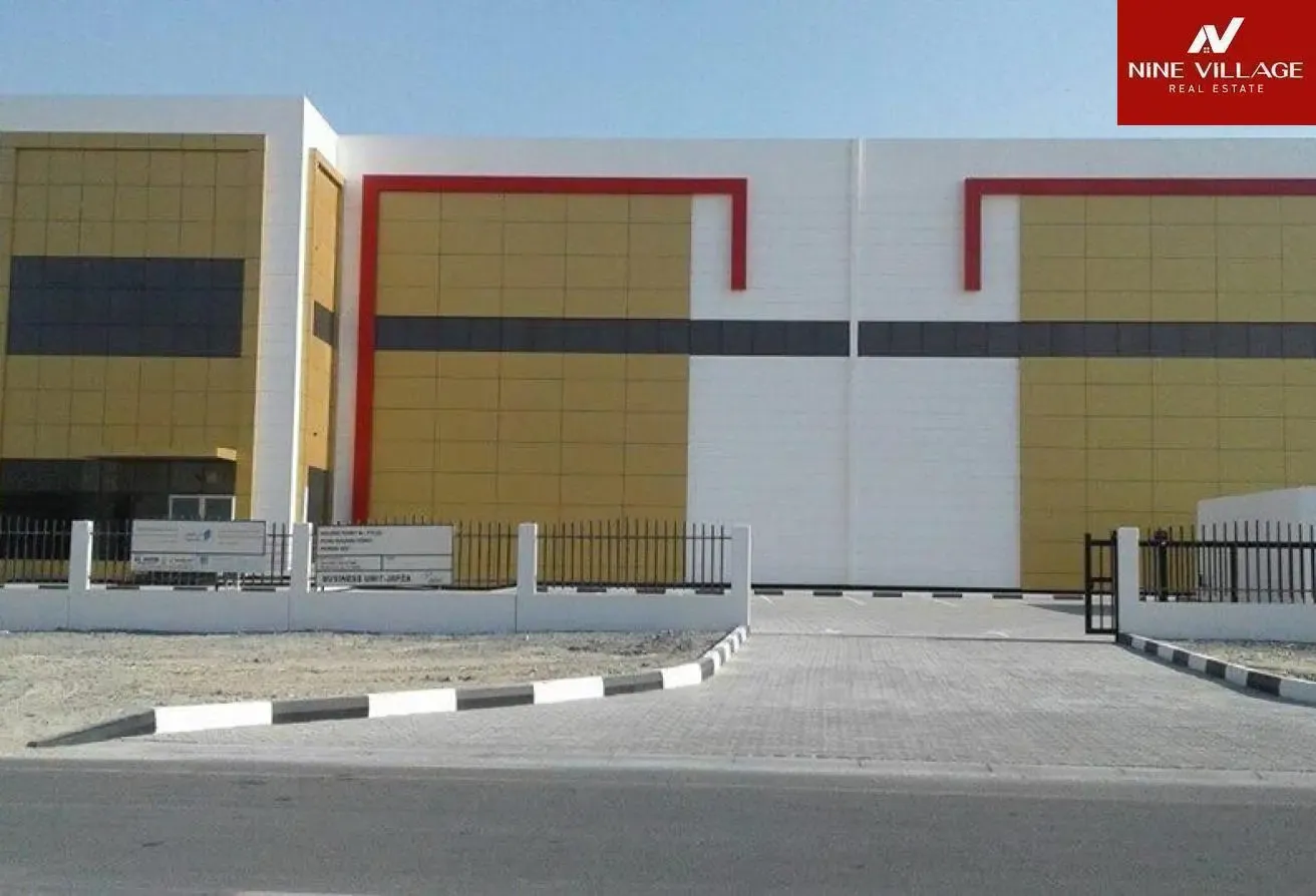 Spacious Warehouse 102,860 sqft | Prime location