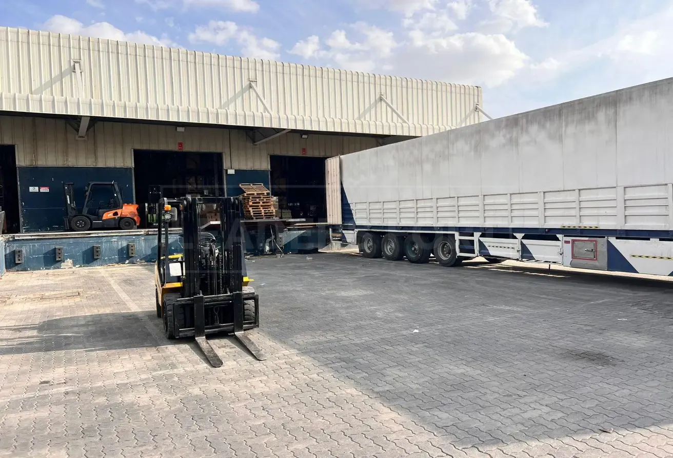 Spacious | plot size 43,000 SqFt | Fully Upgraded