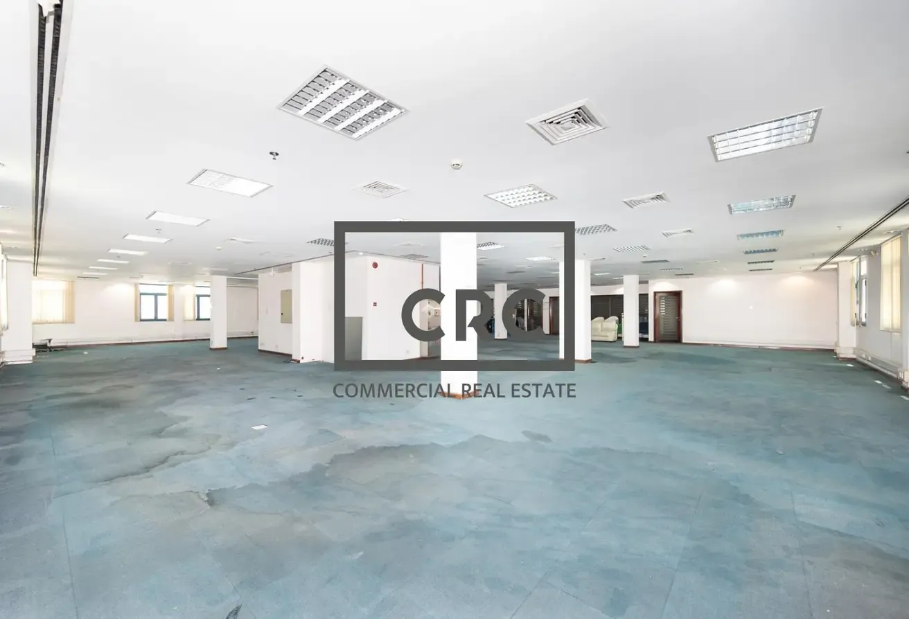 Jebel Ali North | Warehouse cum office |1,500 KW