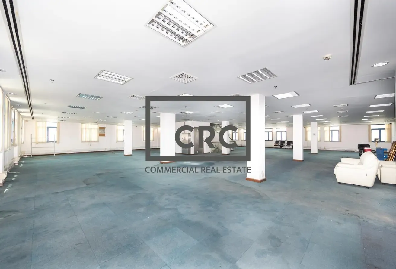 Jebel Ali North | Warehouse cum office |1,500 KW