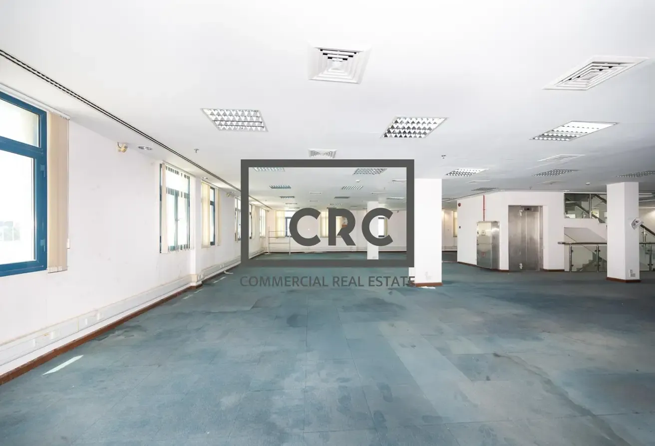 Jebel Ali North | Warehouse cum office |1,500 KW