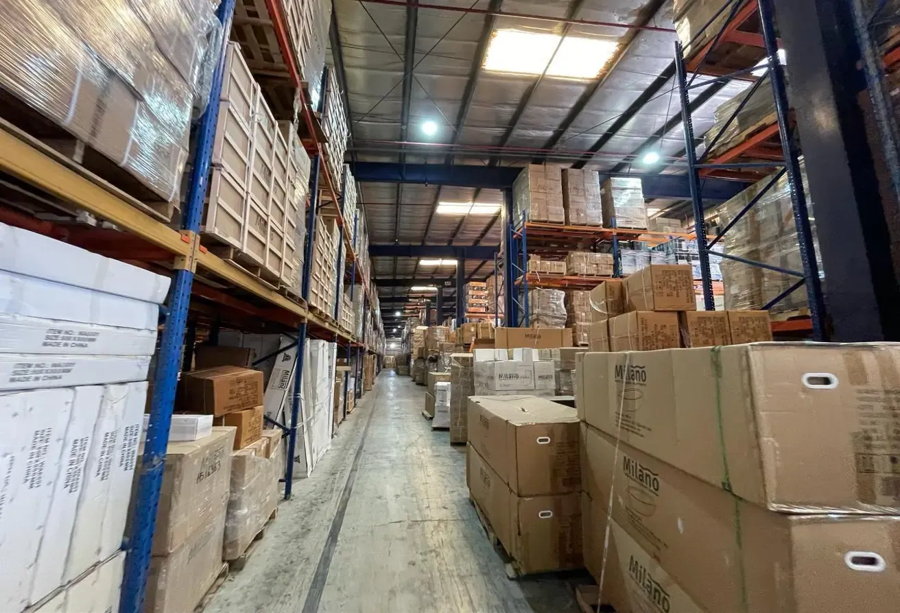 Logistics Warehouse | Fully Racked | Office Space