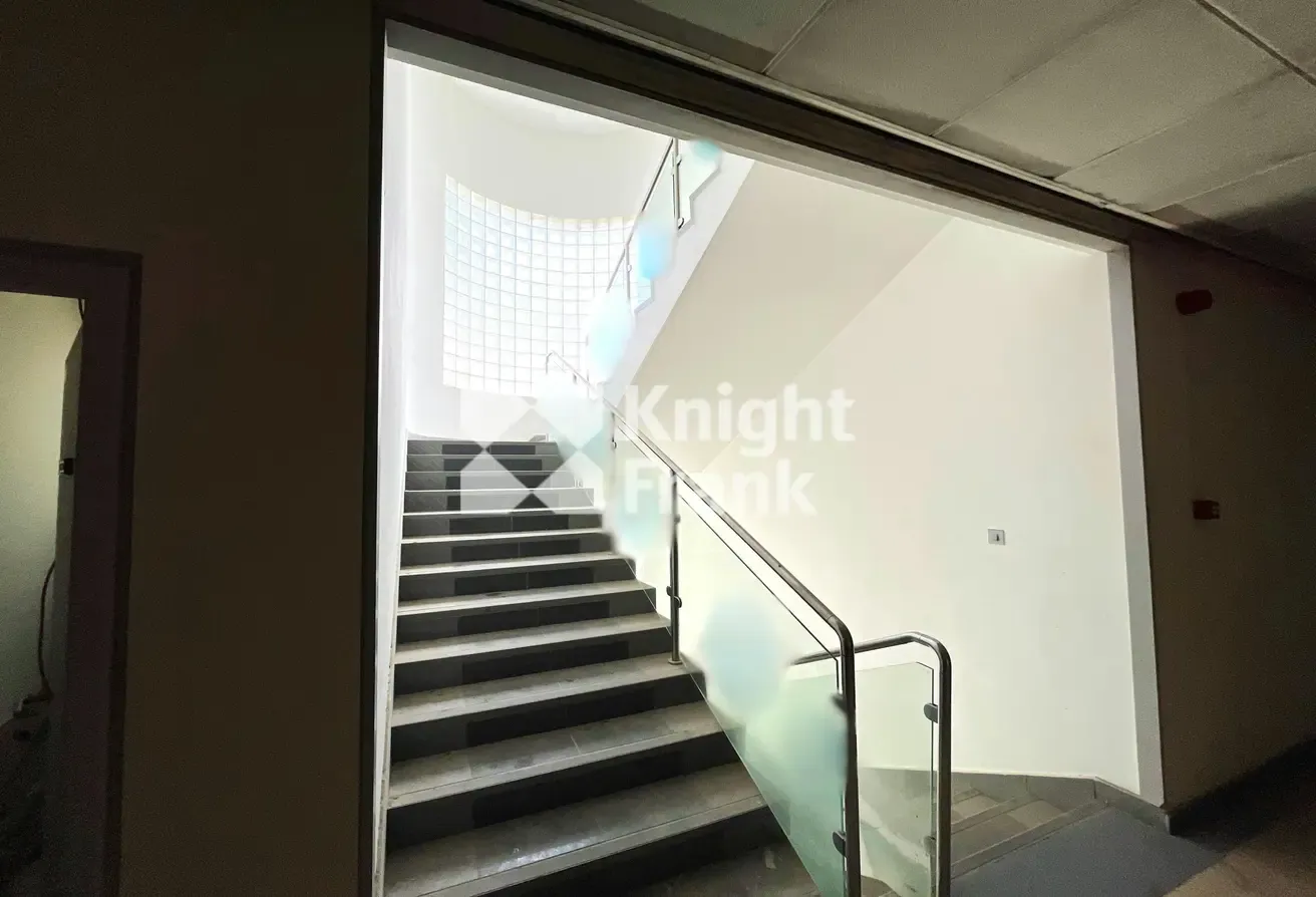 Strategic North Zone Location | Large Office Space