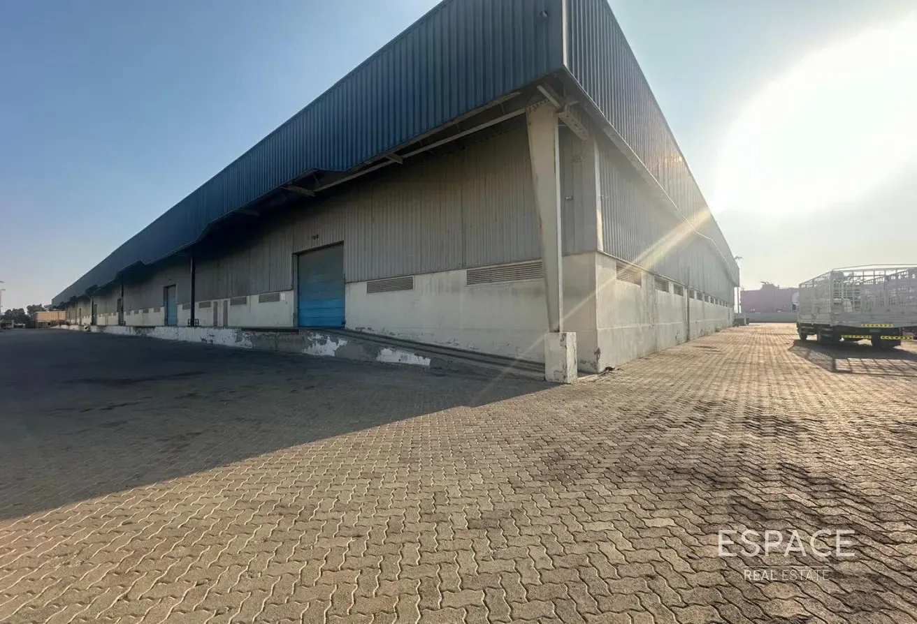 9% Net ROI | Logistics | Tenanted