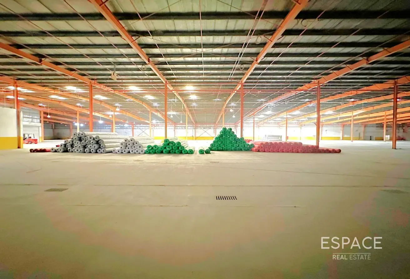 4.5 Mega Watts | Logistics | Industrial