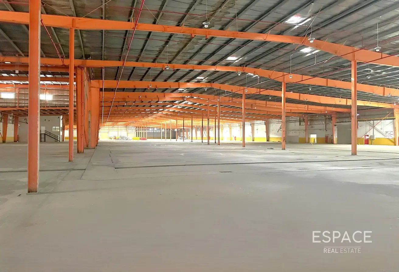 4.5 Mega Watts | Logistics | Industrial
