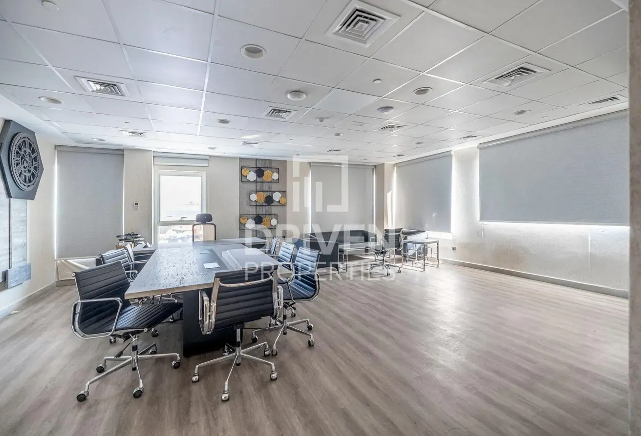 High Quality JAFZA Free Zone Warehouse | Spacious