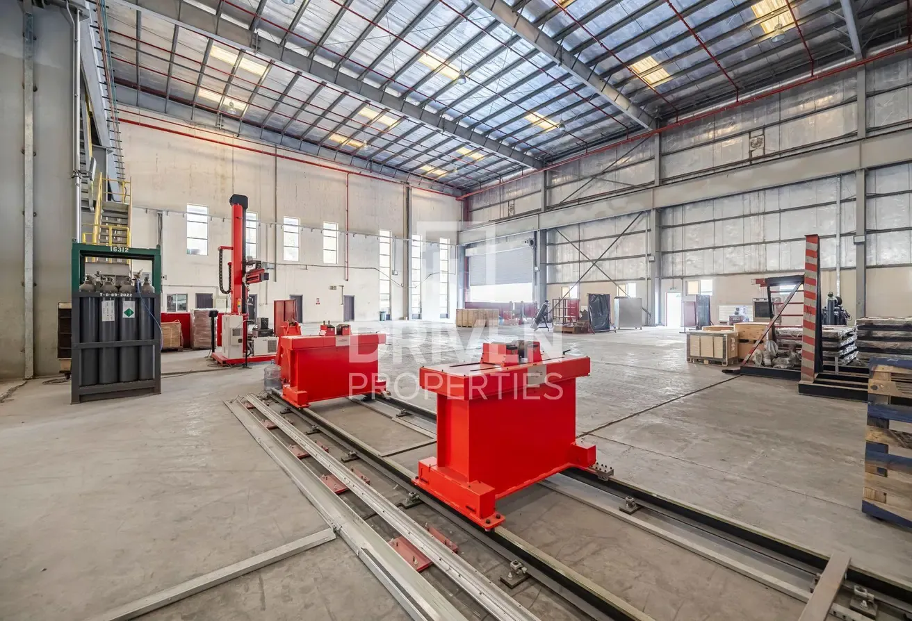 Premium Warehouse | Great Location | Spacious