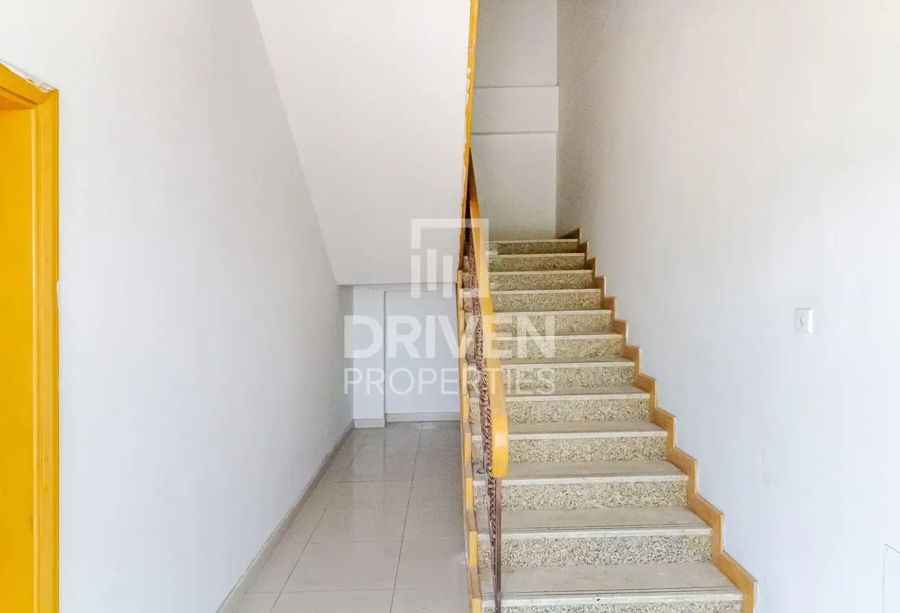 Well-managed Warehouse for Sale in Jafza