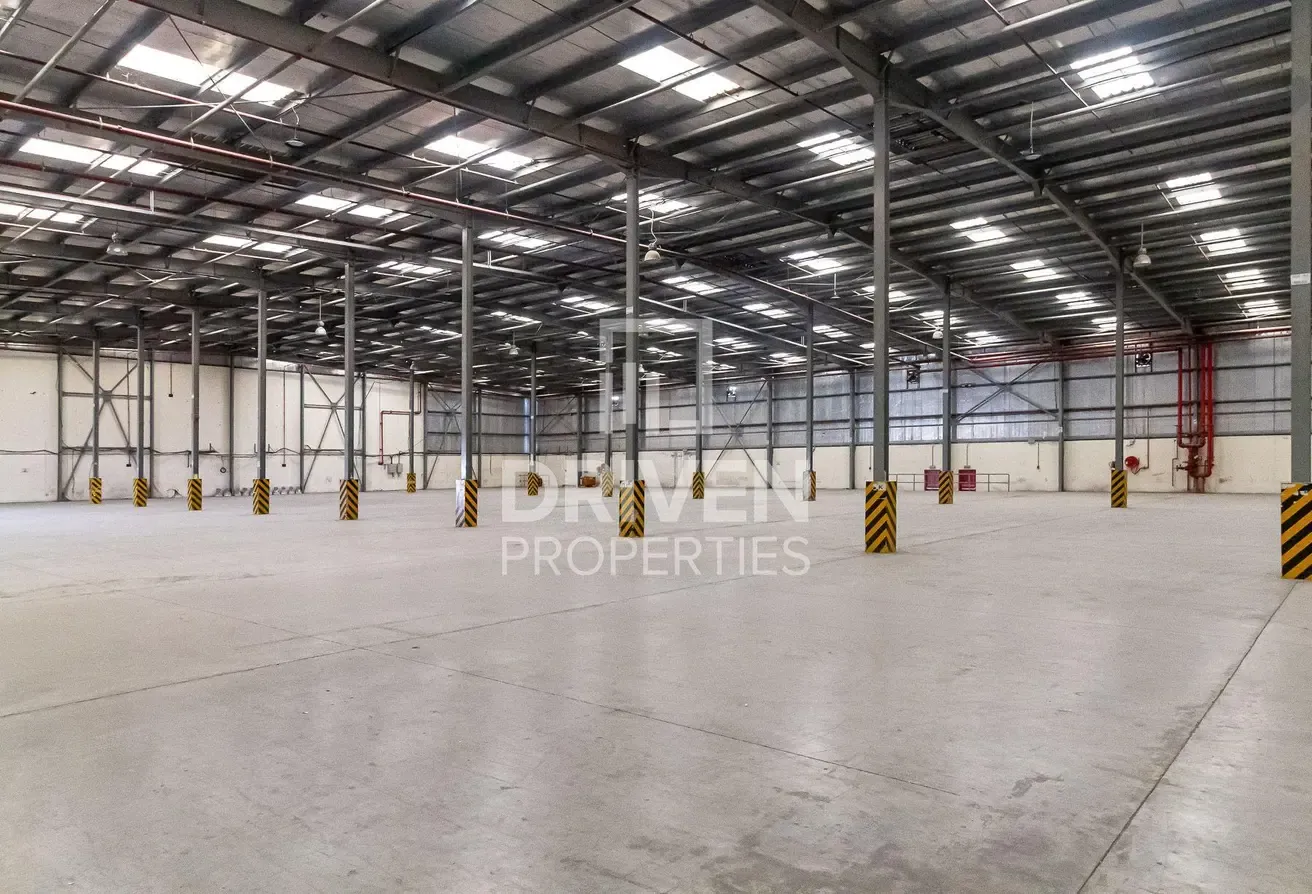 Well-managed Warehouse for Sale in Jafza