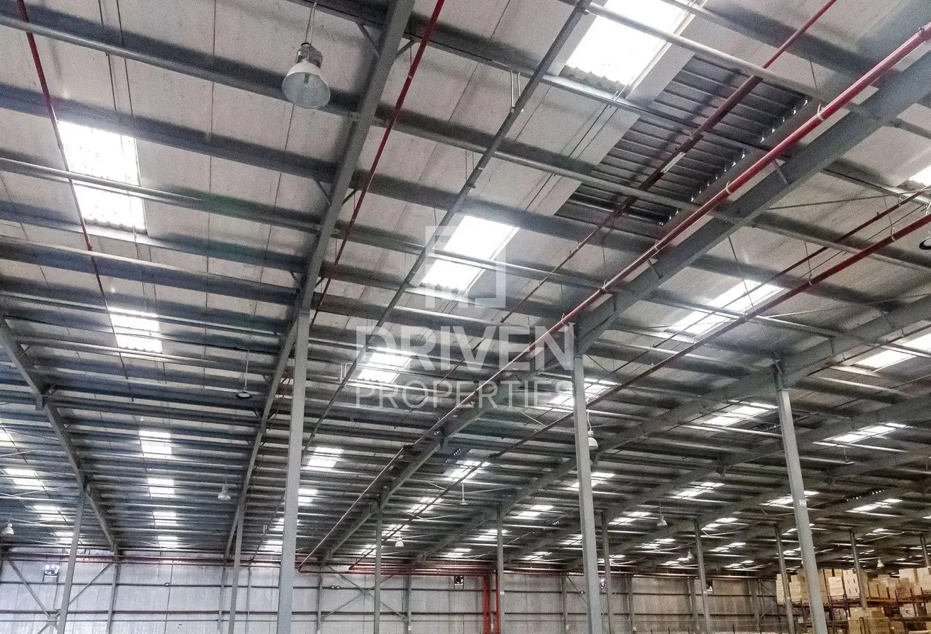 Well-managed Warehouse for Sale in Jafza