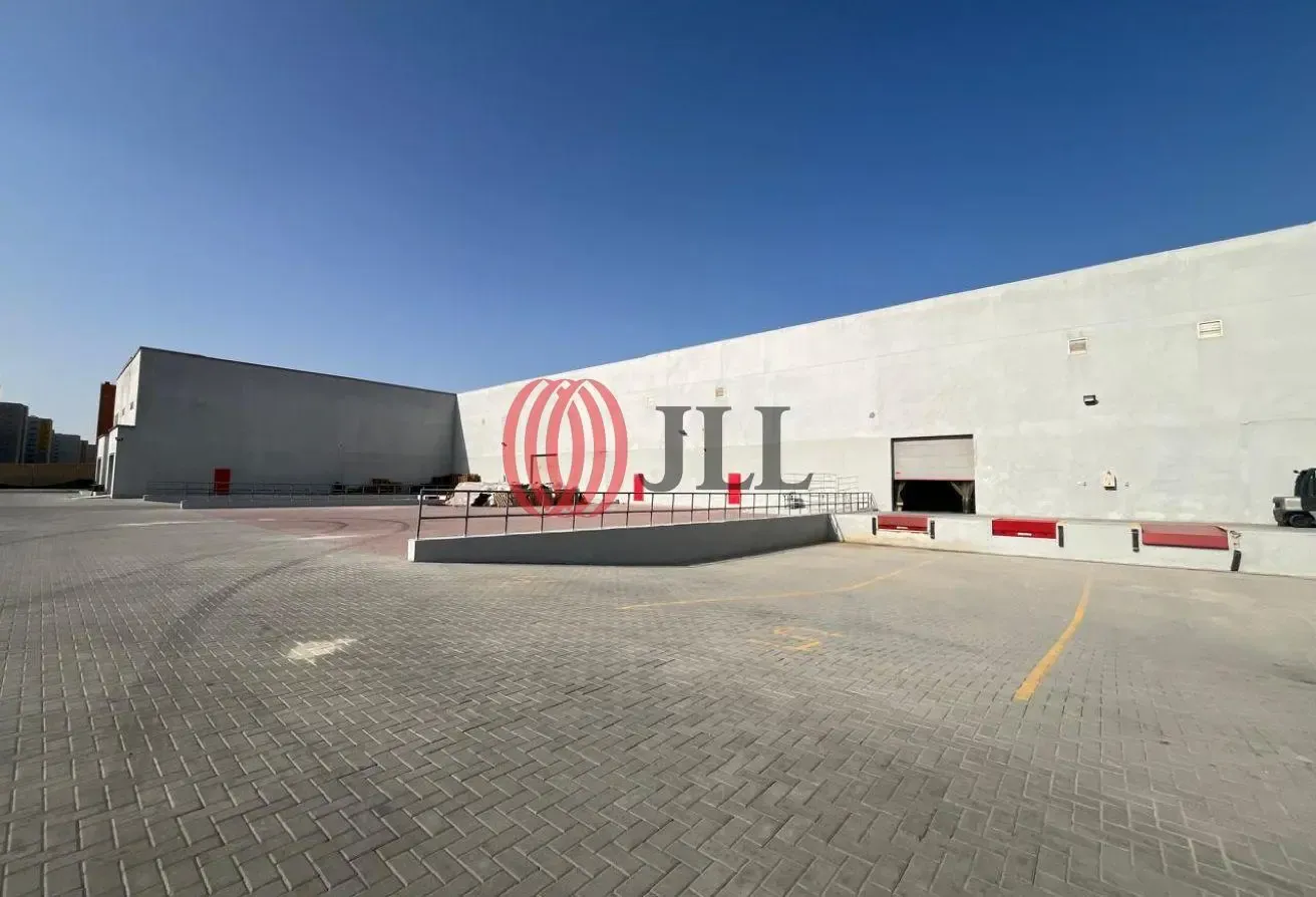 Fully Fitted | Premium Grade A Warehouse Facility