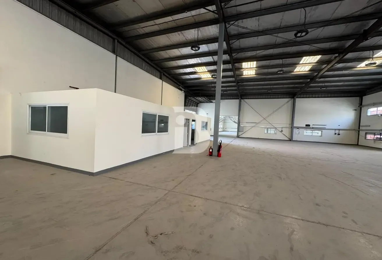 Factory Plot| 250-300 KWH | Prime Corner