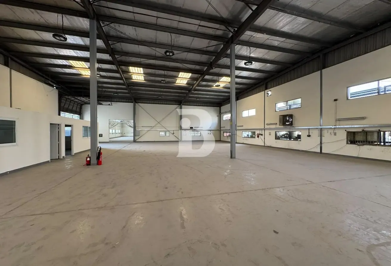 Factory Plot| 250-300 KWH | Prime Corner