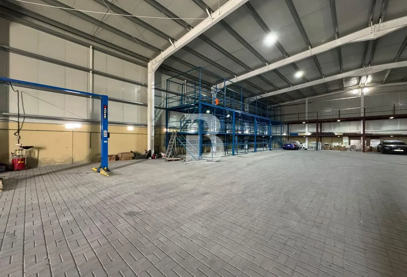 Factory Plot| 250-300 KWH | Prime Corner
